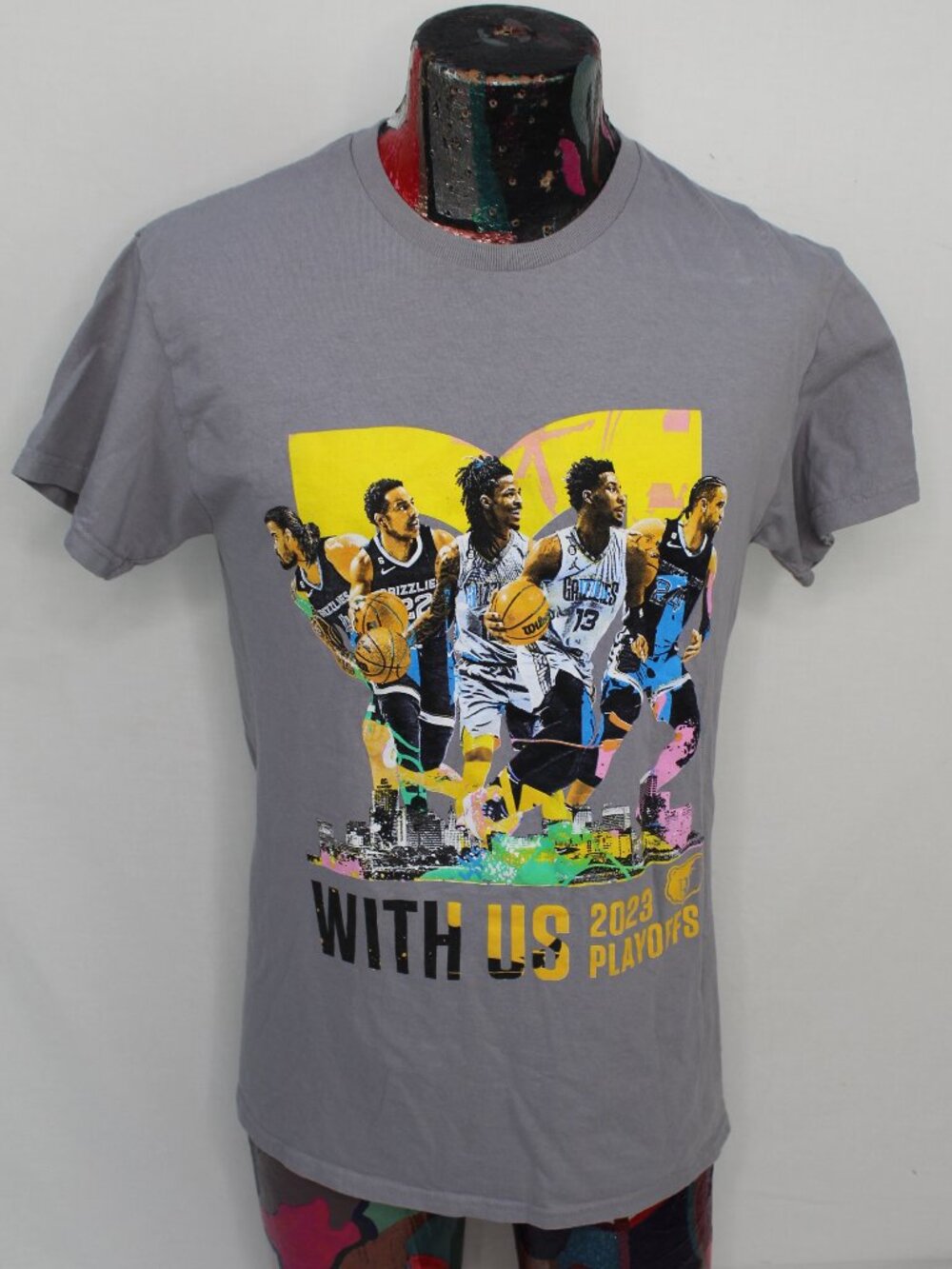 Memphis Grizzlies NBA 2023 Playoffs Gray Tshirt Adult Medium